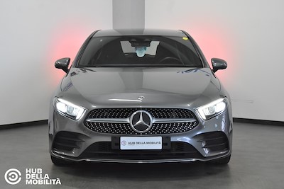 MERCEDES-BENZ A 180 d Automatic Premium